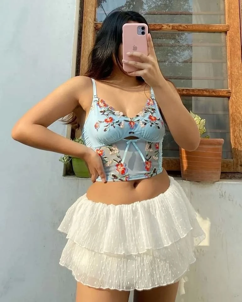 MUSKAN ( REAL MEET & CAM SHOW) – Burmese escort in Hyderabad — 2 / 3