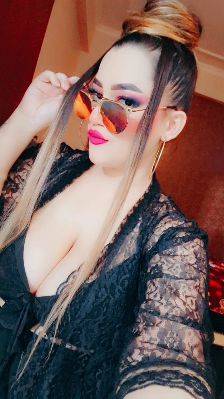 Priya Escorts – Indian escort in Nagpur — 5 / 9