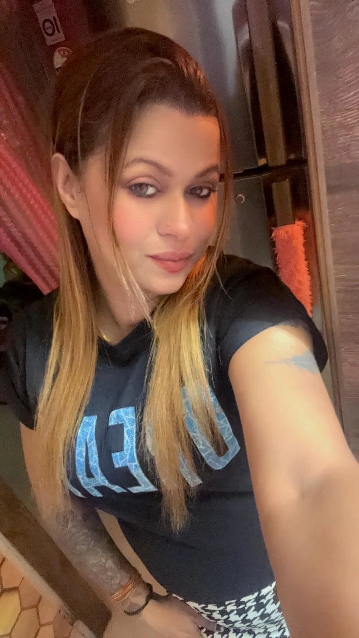 Salma Khan Real Meet All Hotels – Indian escort in Thane — 4 / 6