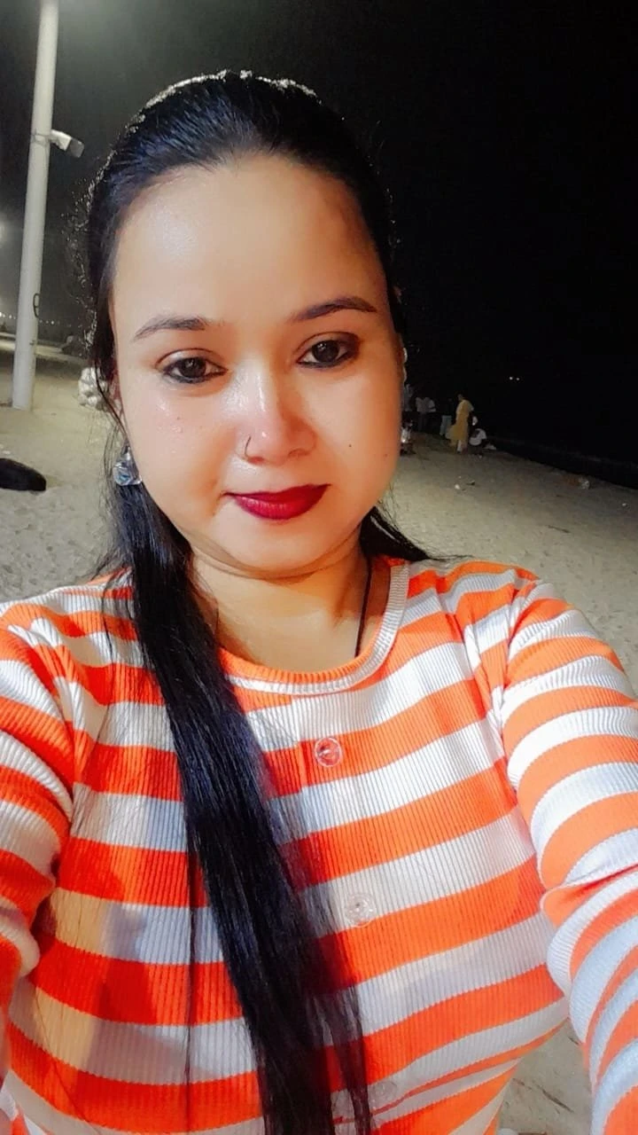 Supriya – Indian escort in Mumbai — 4 / 5