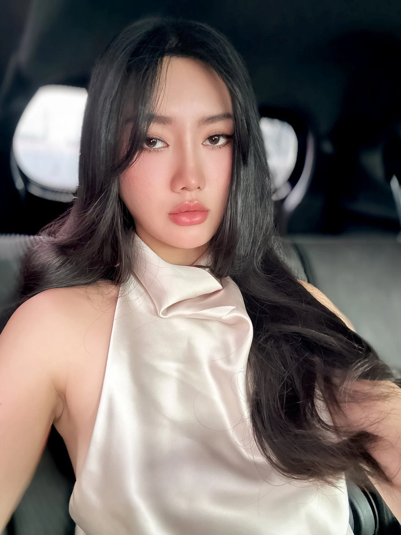Nilon – Filipino escort in Montenegro — 4 / 5