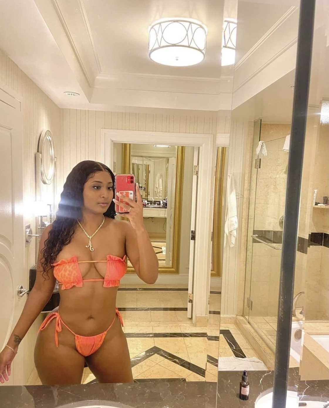 Nyla – Saint Lucian escort in Dakar — 2 / 5