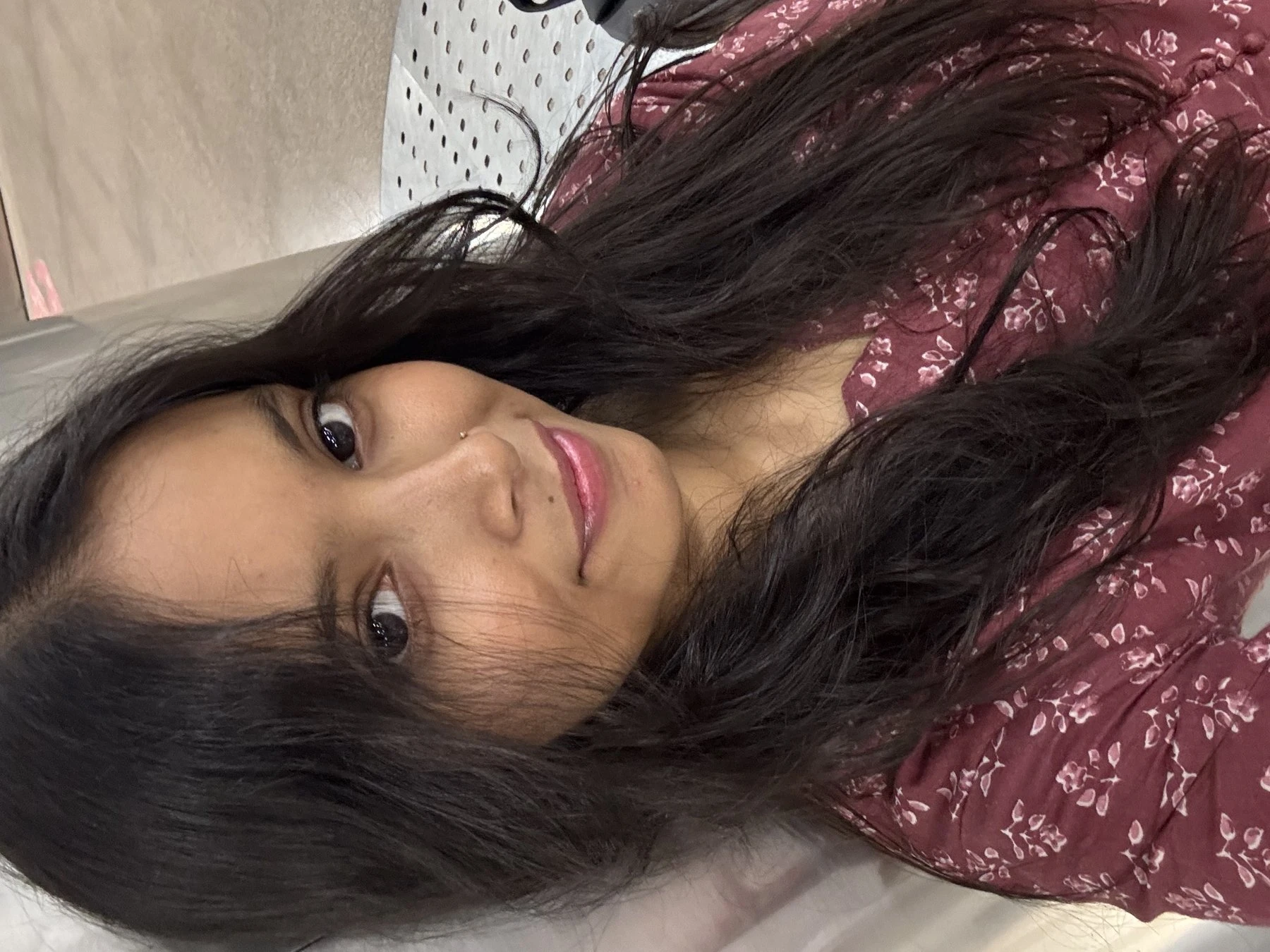 Zara Khan – Indian escort in New Delhi — 3 / 5