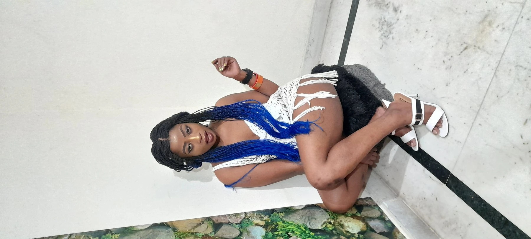 Charm Princess – Kenyan escort in New Delhi — 14 / 15