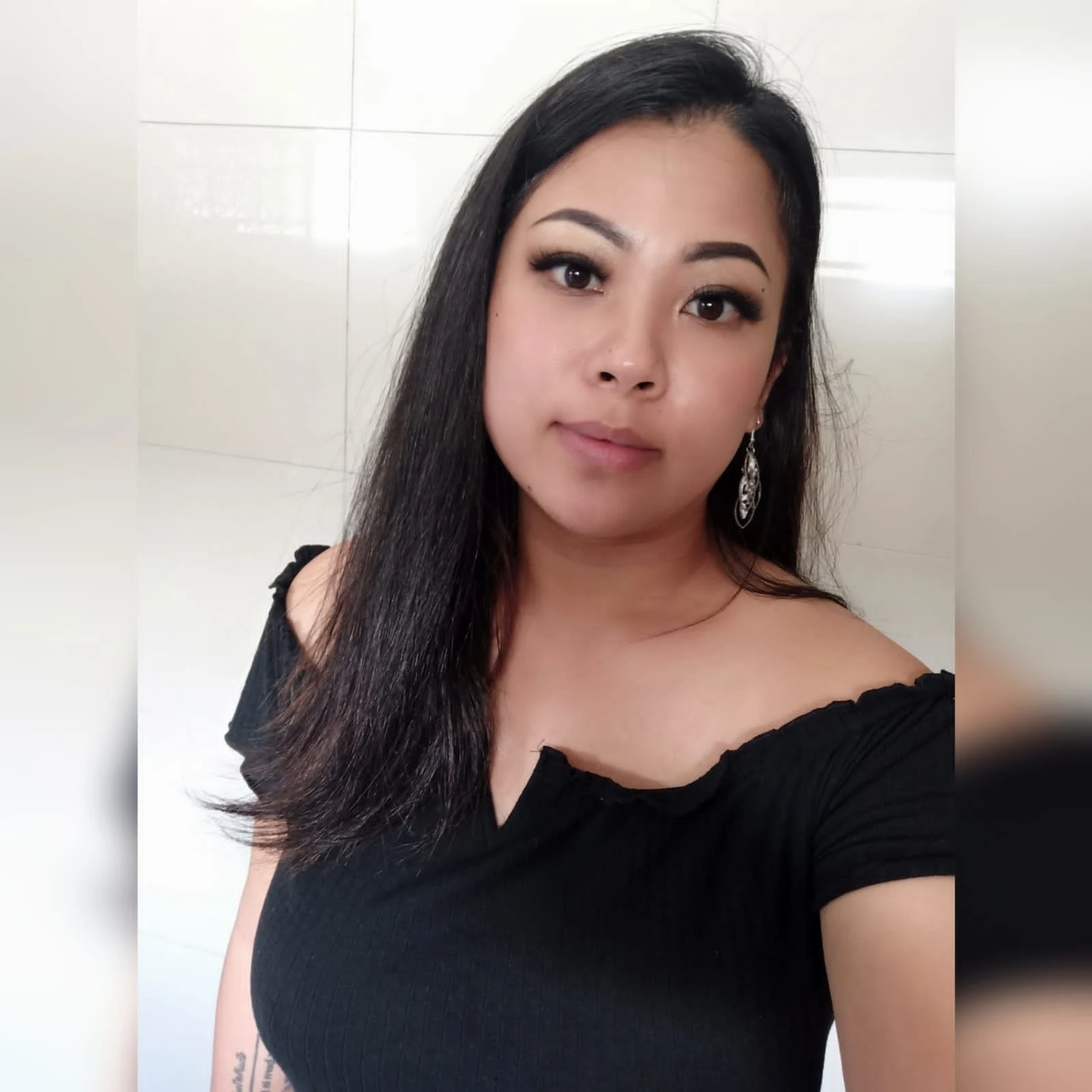 Linda Full Service Good Massage – Thai escort in Abidjan — 8 / 10