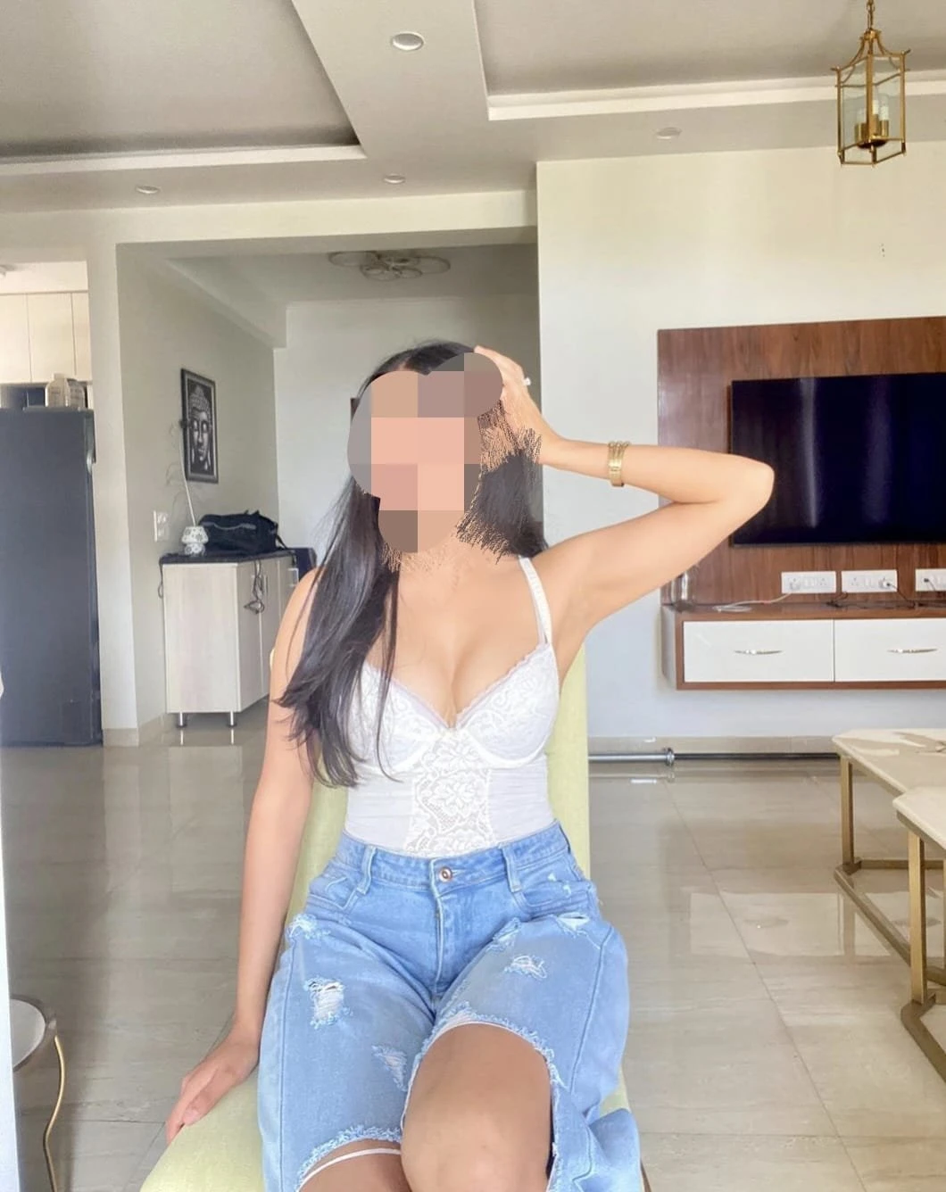 Radhika Independent Girl Real Meet Only – Indian escort in Mumbai — 2 / 4