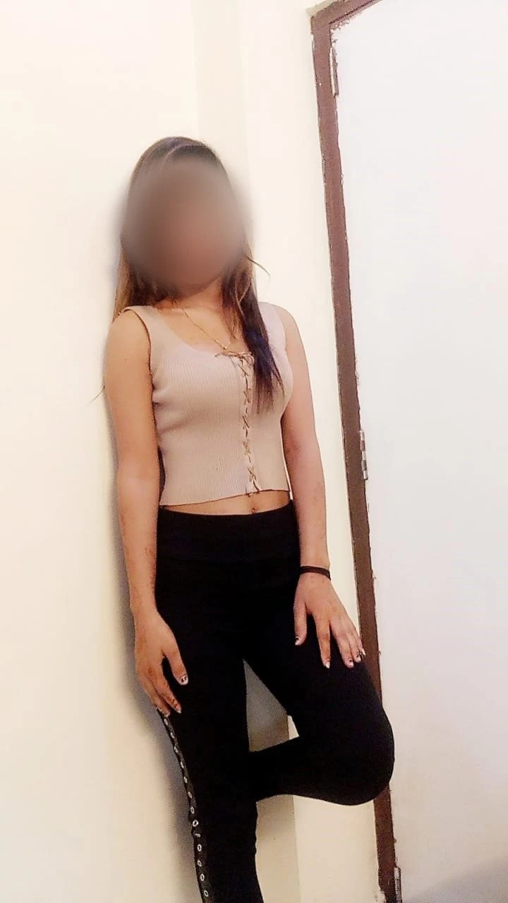 Ritu Agarwal – Indian escort in Gurgaon — 7 / 9