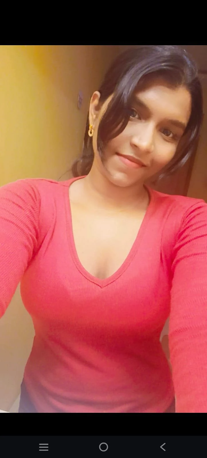 Priya – Indian dominatrix in Chennai — 2 / 3