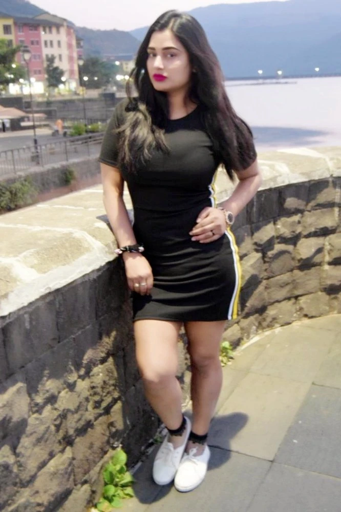 Mehak Sharma – Indian escort in Mumbai — 3 / 6