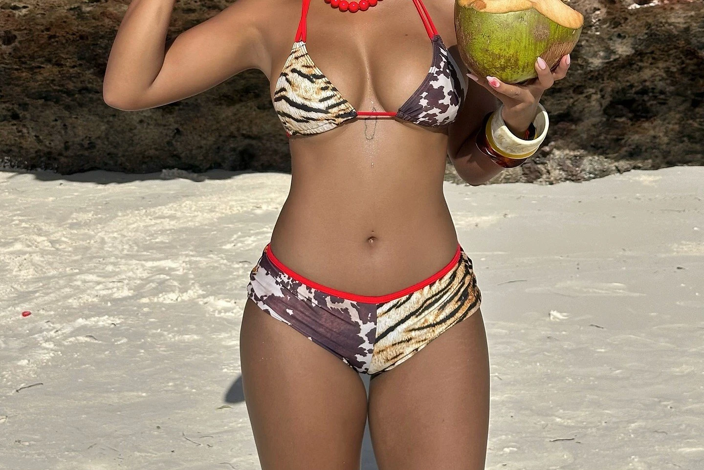 Crystal – Mauritian escort in Mauritius — 1 / 6