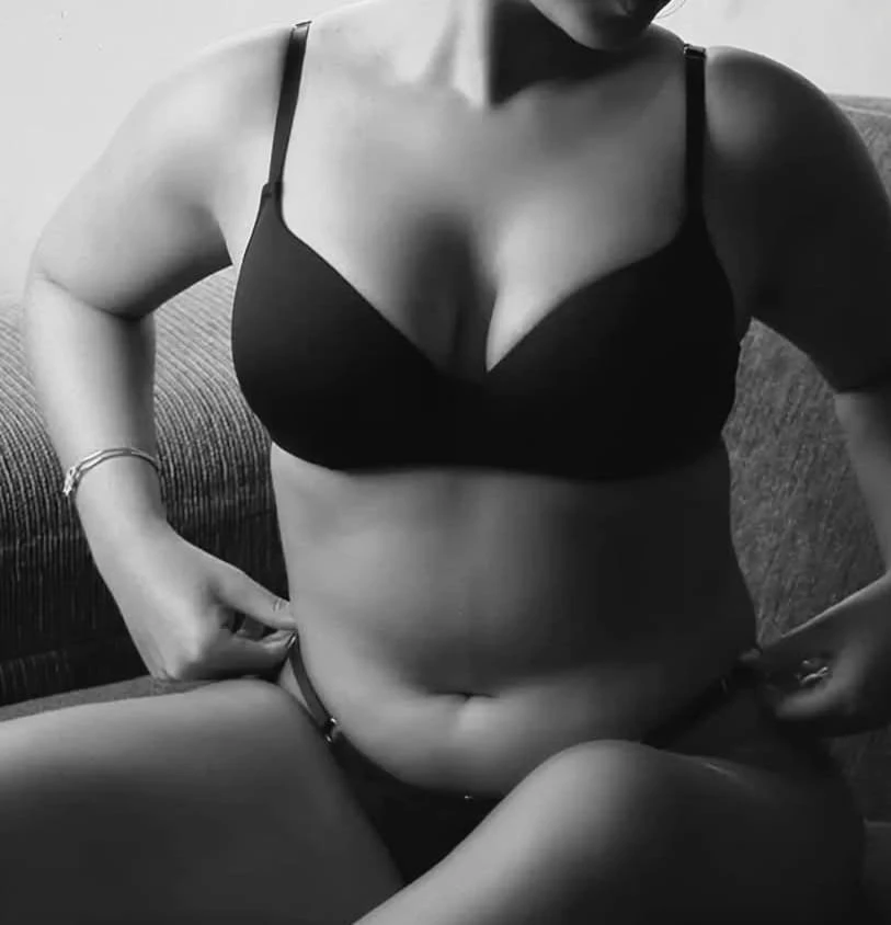 Natalie New – escort in Colombo — 3 / 5