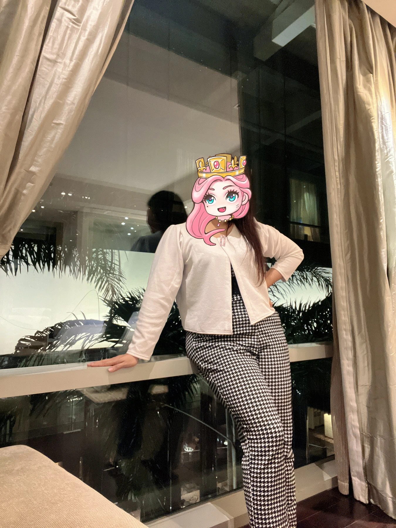 sweet chubby Thailand Lady – Thai escort in Hyderabad — 6 / 8