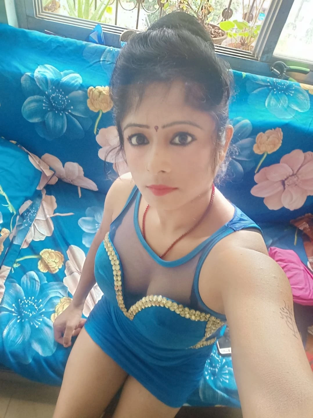 Supriya Waghmore – Indian adult performer in Mumbai — 1 / 5