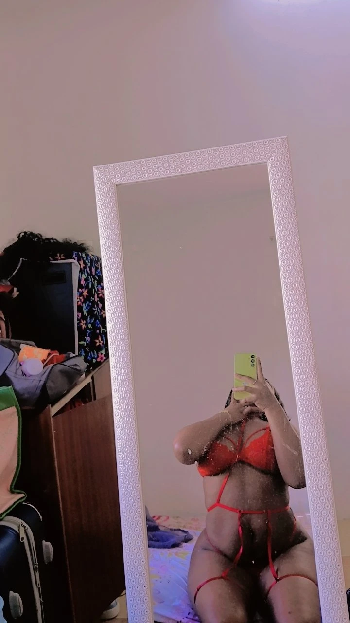 Kassie – American escort in Mauritius — 7 / 11