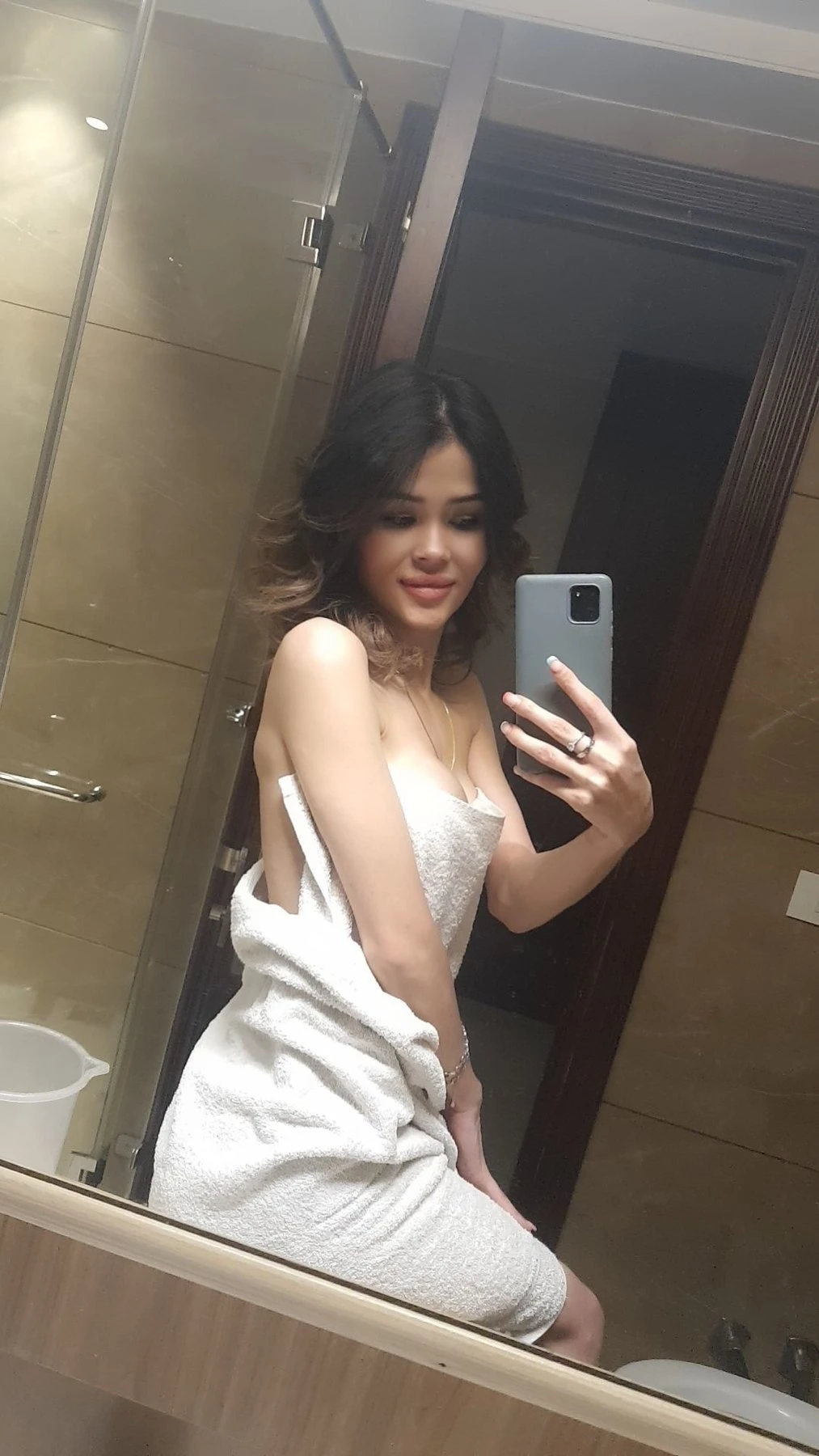 Hyderabad – Indian escort in Hyderabad — 2 / 3
