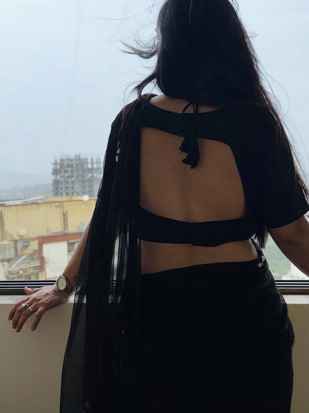 SUNAINA CAM QUEEN /MEET BIG BOOBS – Indian escort in New Delhi — 19 / 22