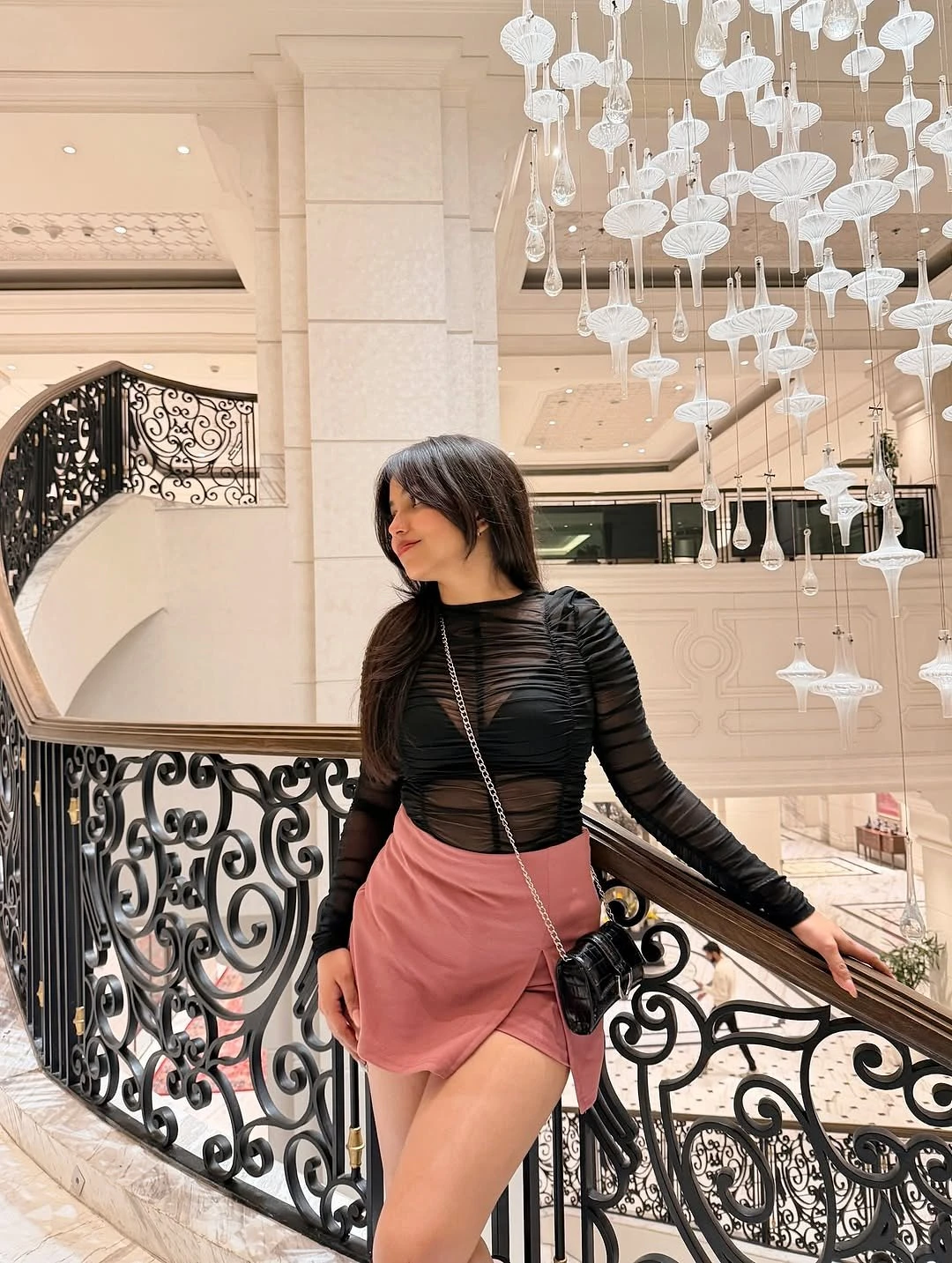 Isha – Indian escort in Visakhapatnam — 4 / 7