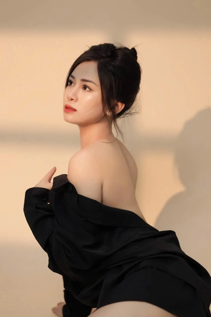 Mi Mi – Indonesian escort in Ho Chi Minh City — 3 / 9