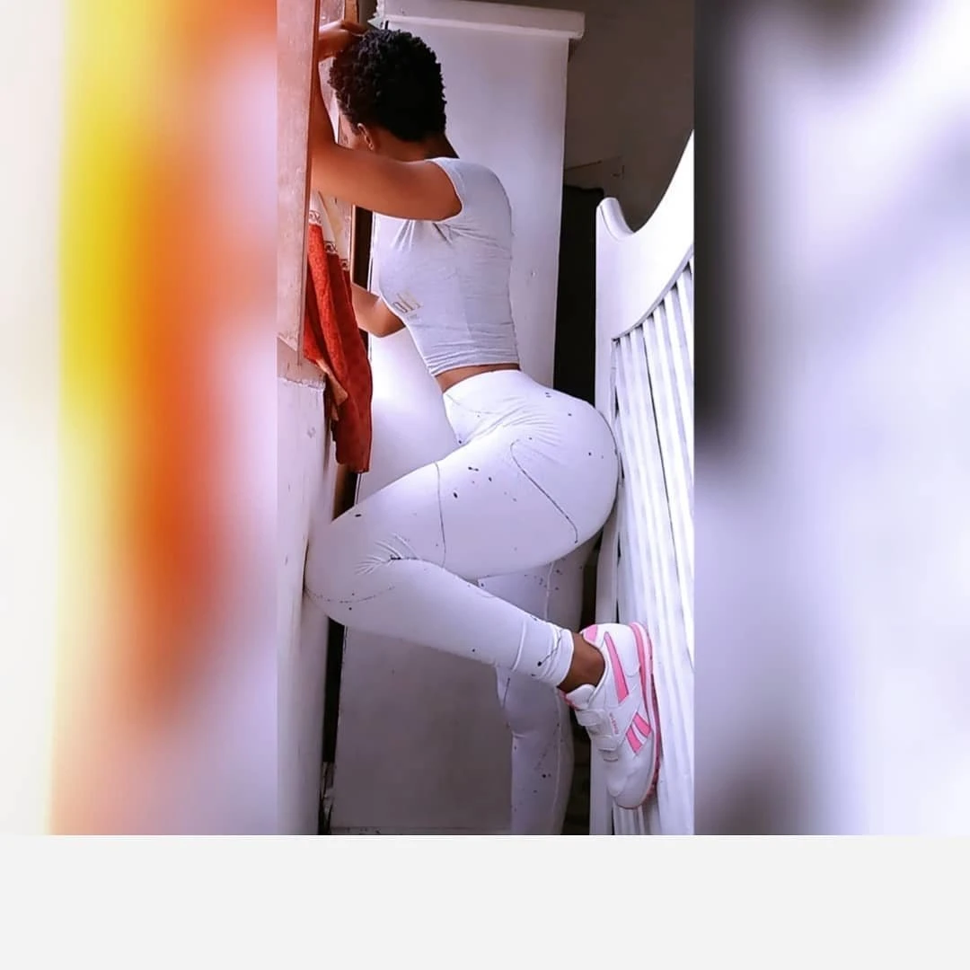 Luiza – South African escort in New Delhi — 2 / 8
