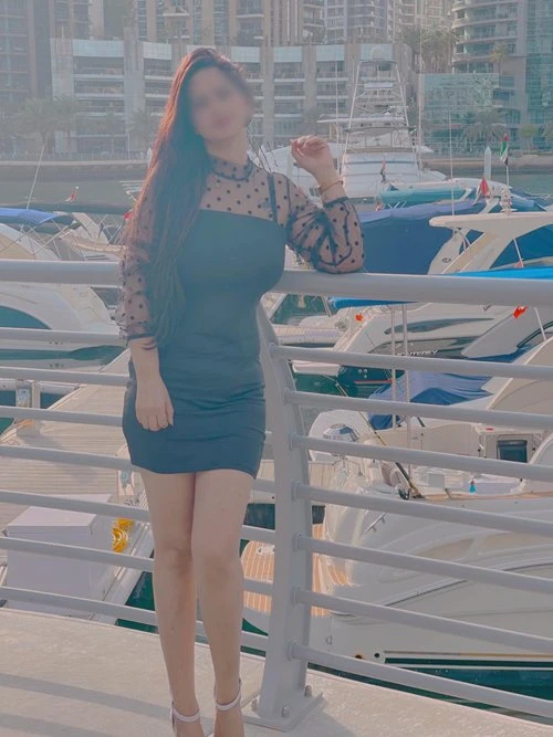 India by Night – Indian escort in Mumbai — 7 / 14