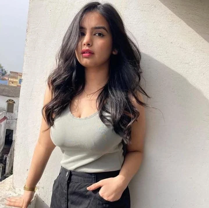 Hinal – escort in Hyderabad — 3 / 4