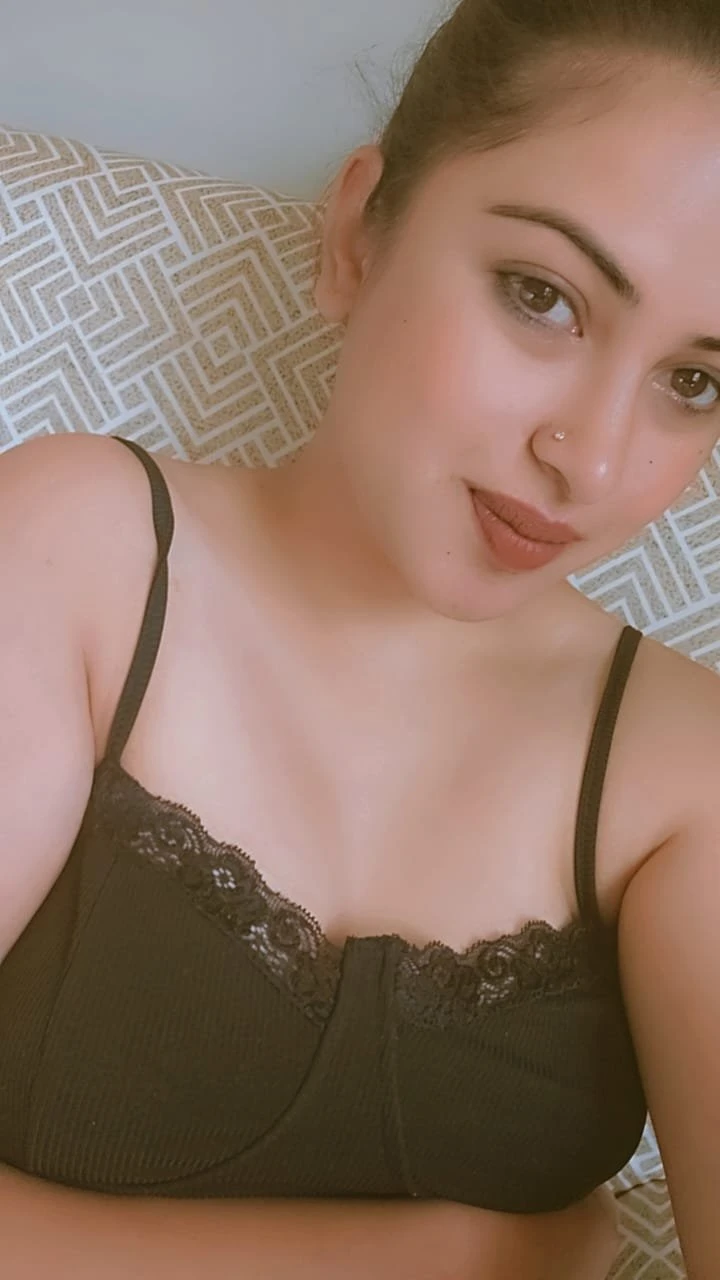 Janvi Escorts Nagpur – Indian escort in Nagpur — 12 / 17