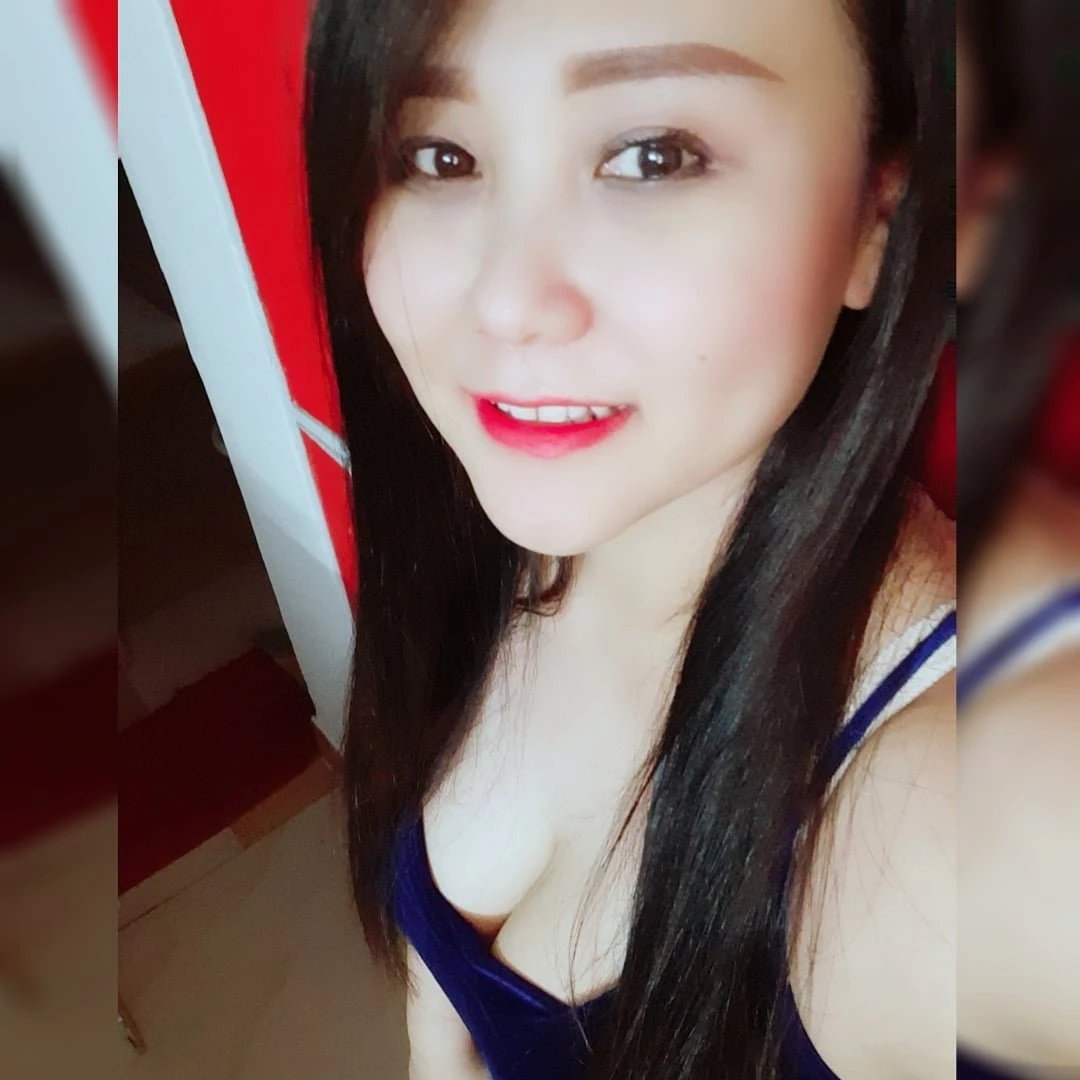 Napah Cam Show – Thai escort in Hyderabad — 3 / 6