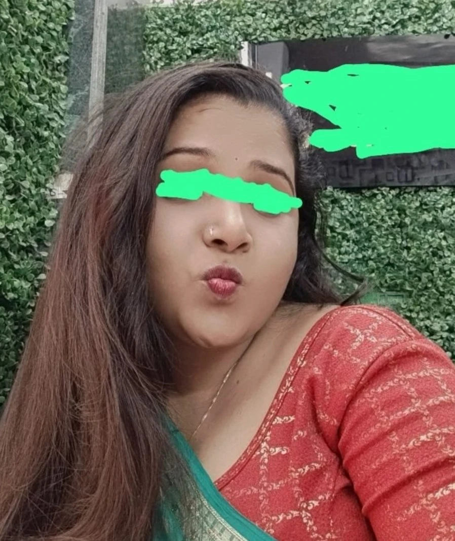 Mahi(bengli House Wife) – Indian escort in Mumbai, Escort, Mumbai