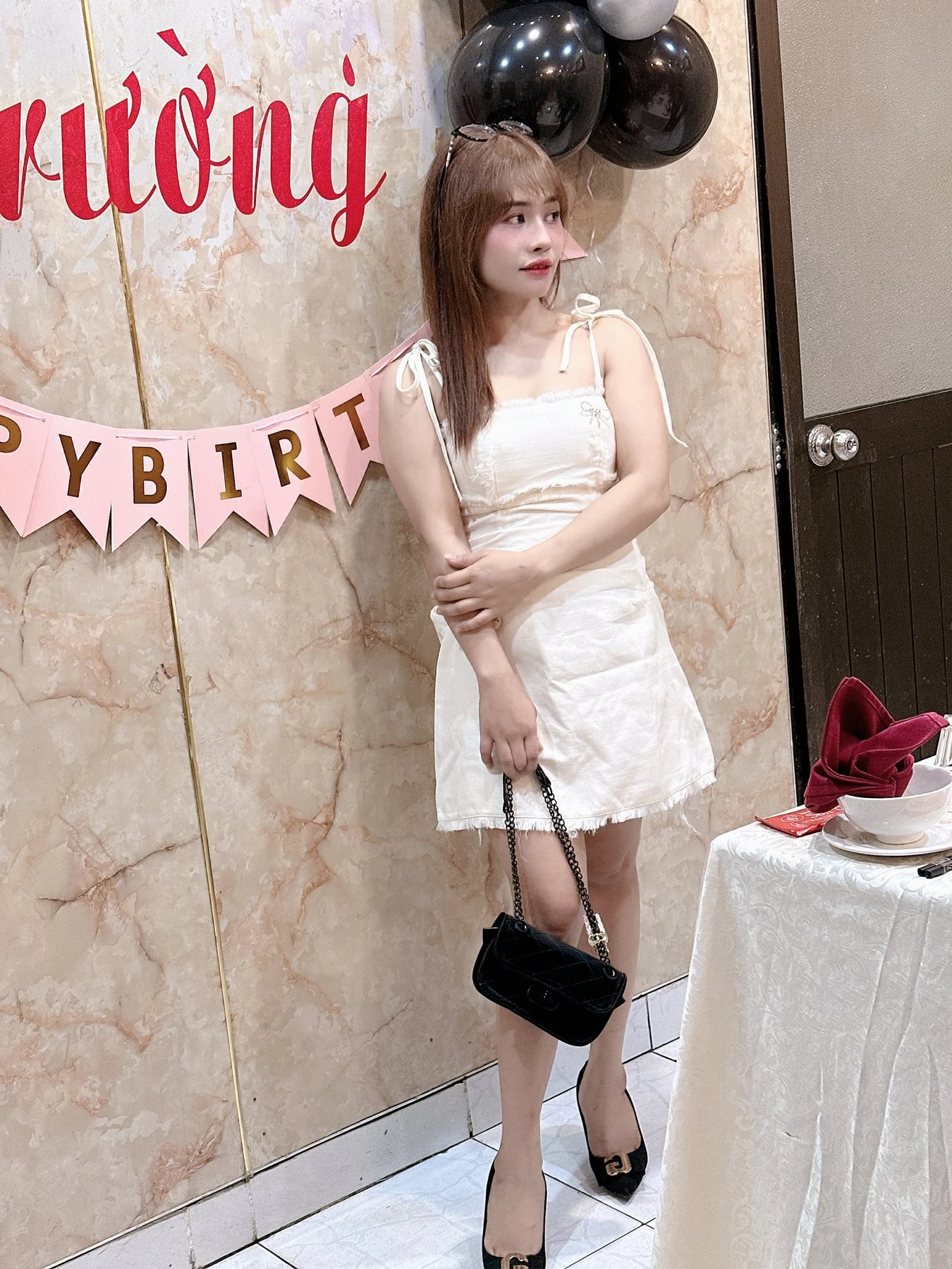 Cutie Yumie – Vietnamese escort in Ho Chi Minh City — 4 / 8