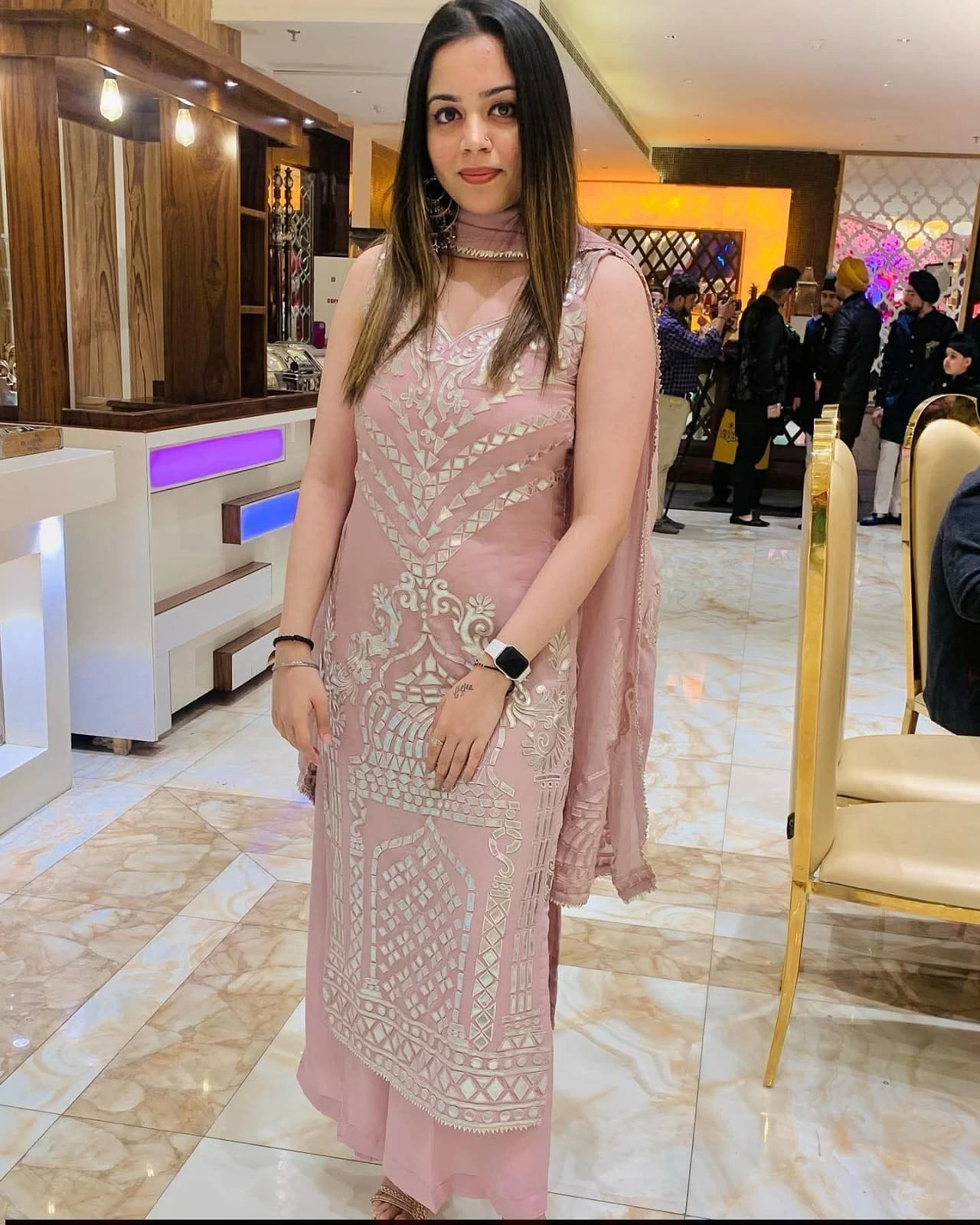No Advance Escorts Service – escort in Noida — 2 / 4
