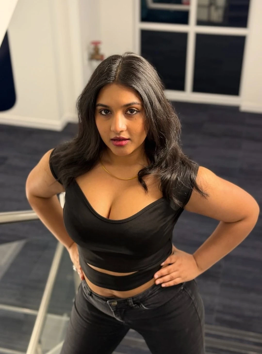 Shweta – Indian escort in Jalandhar — 2 / 4