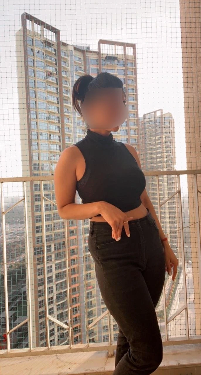 Real Independent – Indian escort in Hyderabad — 6 / 9
