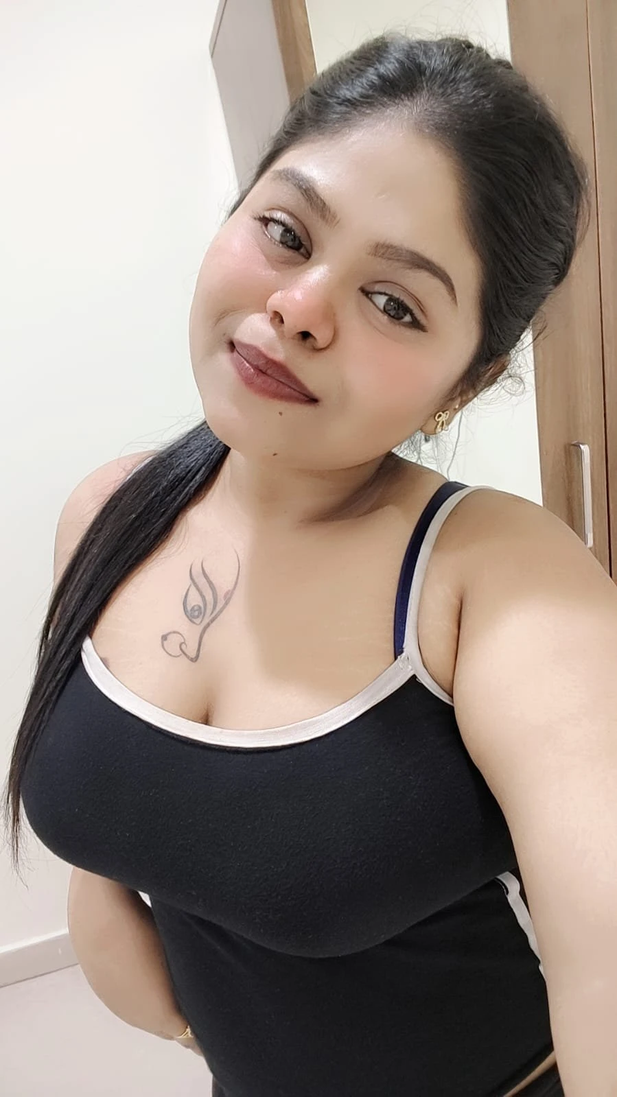 Sana – Indian escort in Hyderabad, Escort, Hyderabad