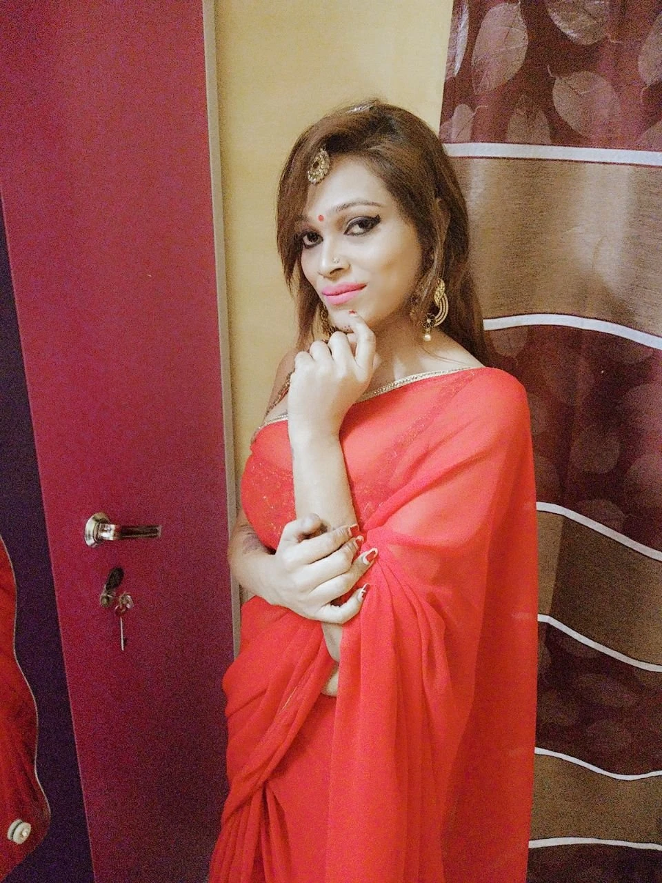Ebba – Indian escort in Mumbai — 1 / 7