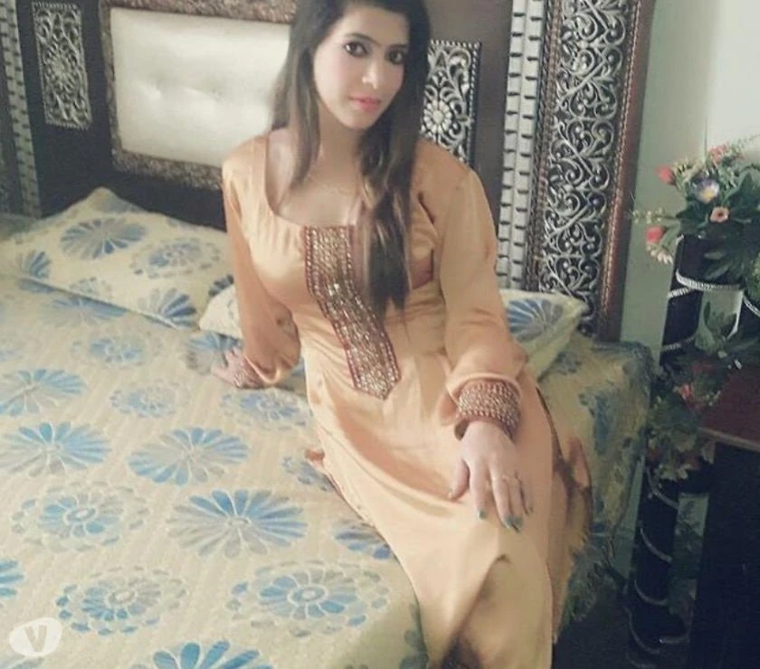 Paradiseon Spa = Sandwich / Nuru / Thai – Indian escort in Hyderabad — 10 / 25