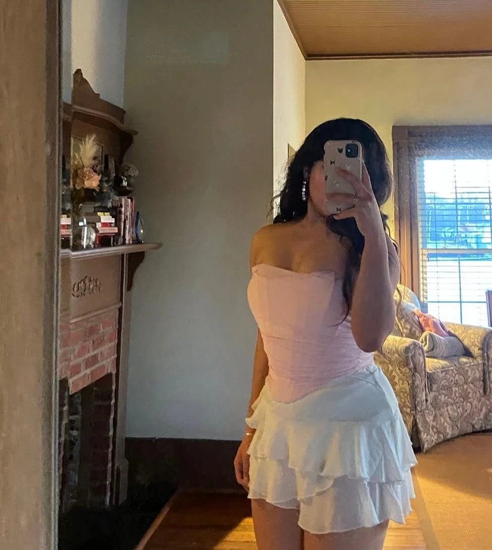 Riya – Indian escort in Visakhapatnam — 3 / 4