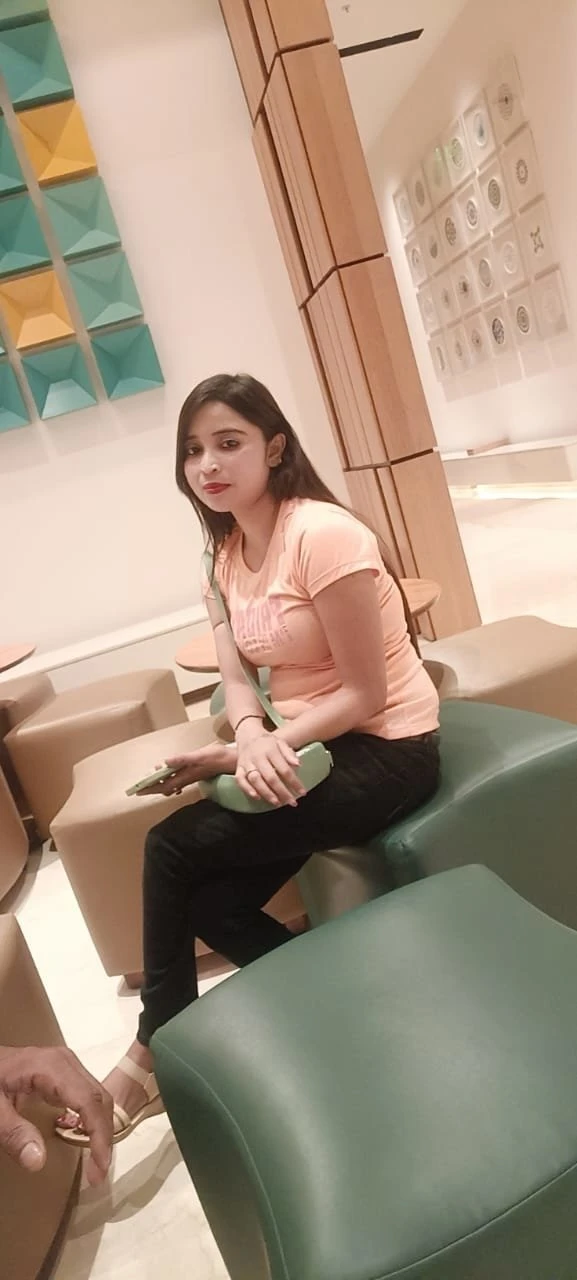 Shivani Escorts Cash Payment – Indian escort in Kolkata — 2 / 5