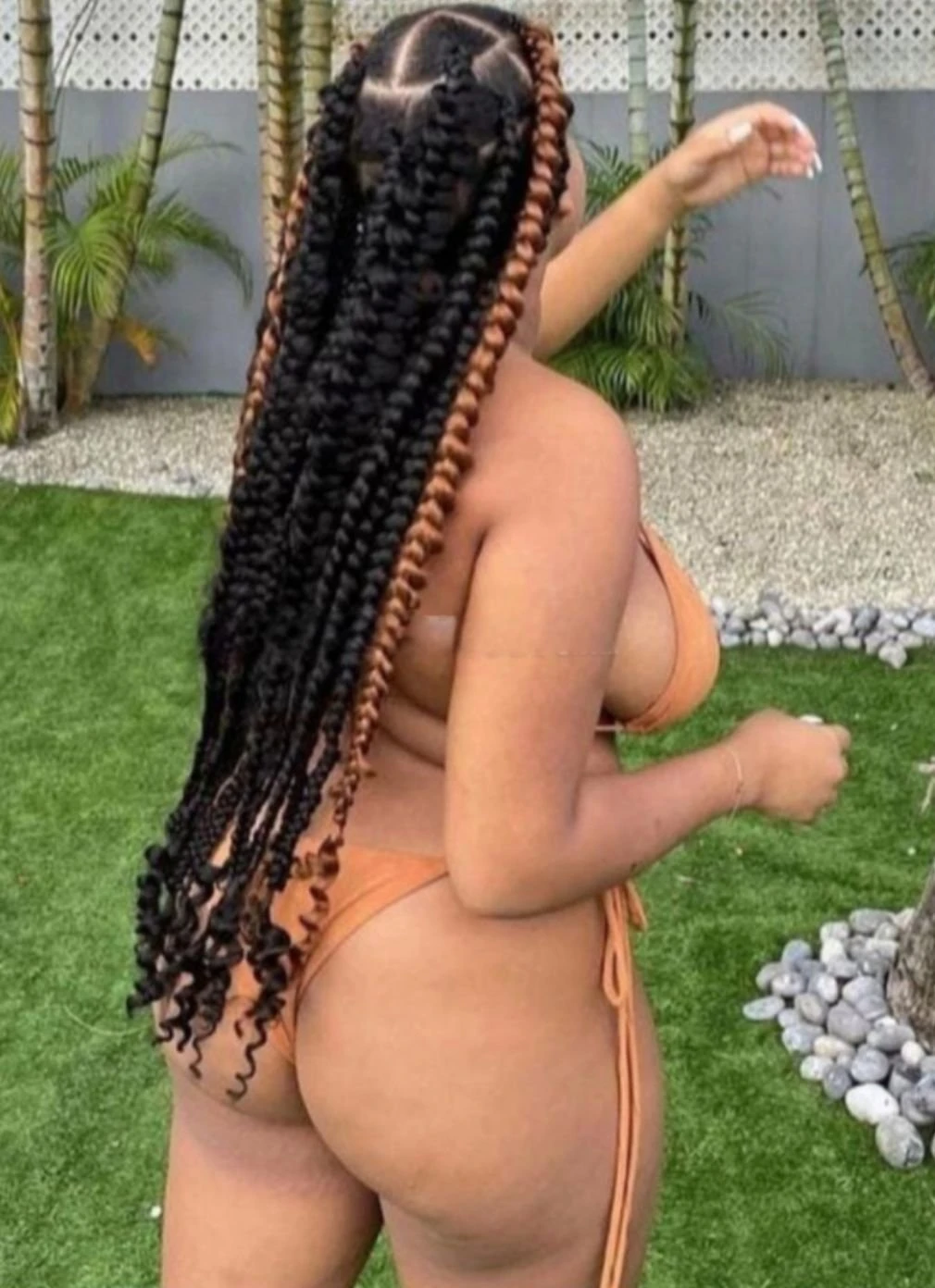 Melissa – Congolese escort in Casablanca — 2 / 4