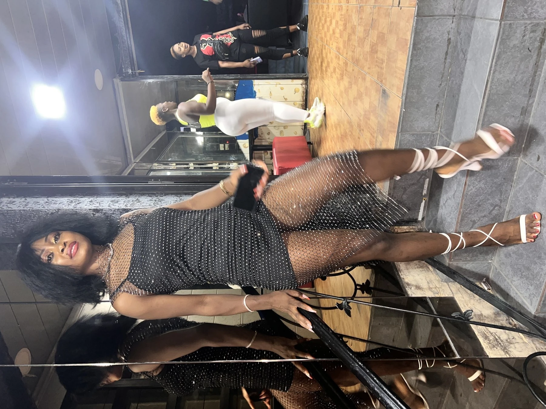 Nora Silver – Ghanaian escort in Beirut — 2 / 4