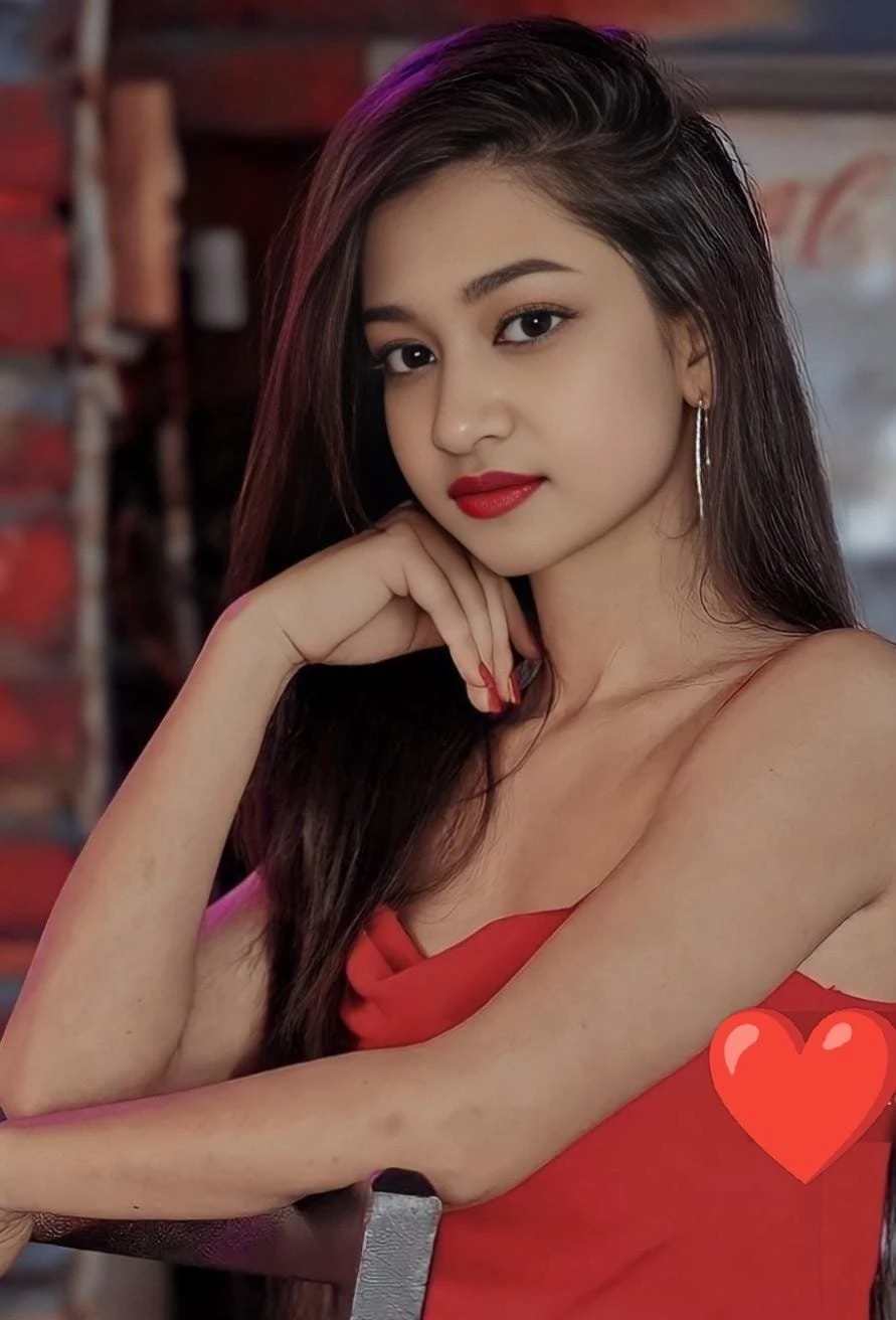 Radhika Indipendent Vip Service – Indian escort in Hyderabad — 2 / 4