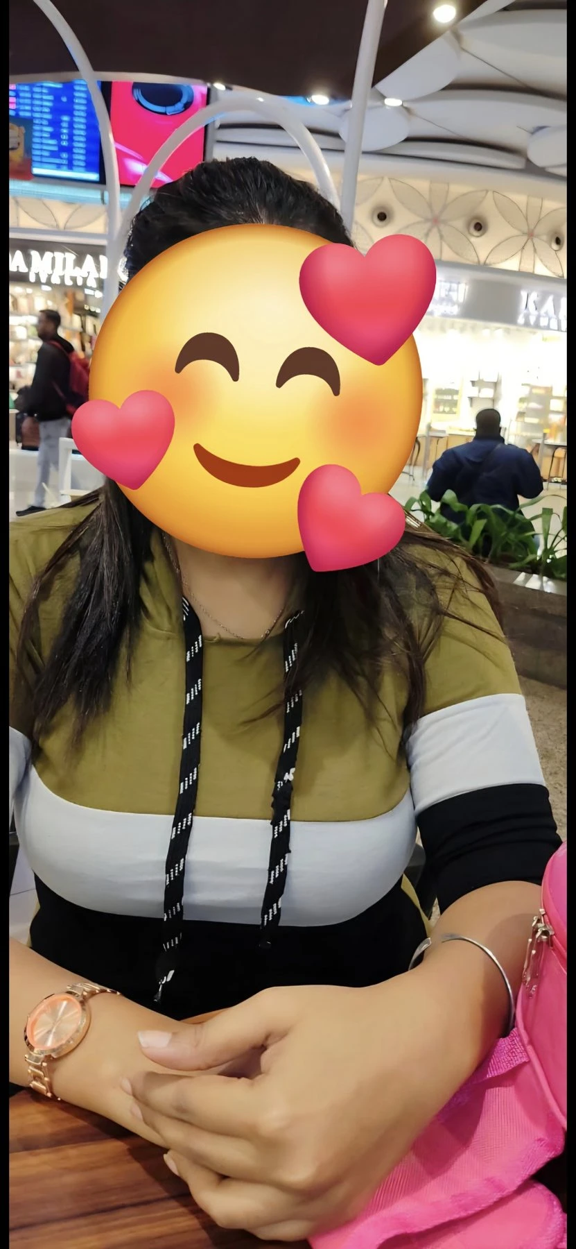 Real meet and cam session – escort in Kolkata — 4 / 7