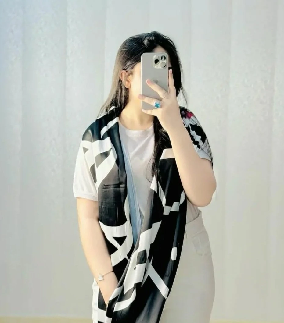 Rina – Indian escort in Pune — 3 / 4