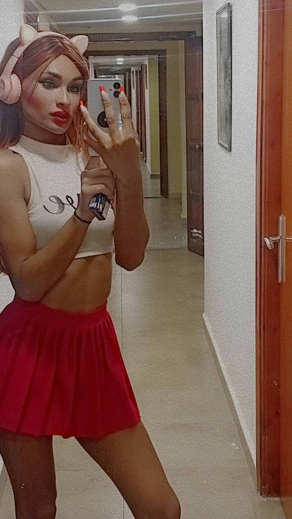 Lady's – Lebanese escort in Beirut — 3 / 9