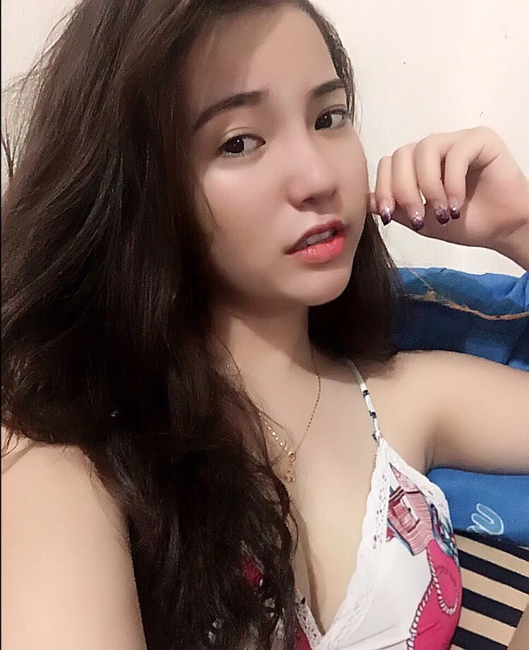 Rita Massage – Vietnamese escort in Ho Chi Minh City — 2 / 4