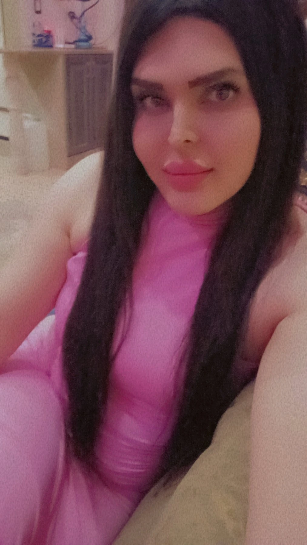 مادلين شيميل – Syrian escort in Damascus — 3 / 4