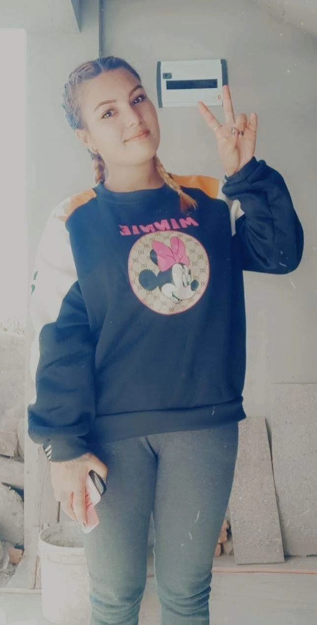 Tina Independent – Indian escort in New Delhi — 2 / 3