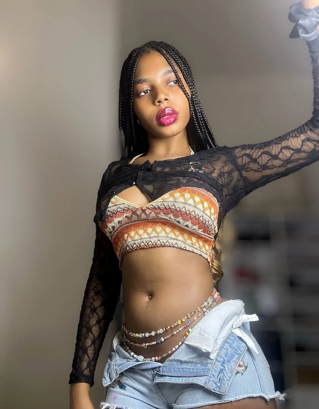 Maya – Zimbabwean escort in New Delhi — 3 / 5