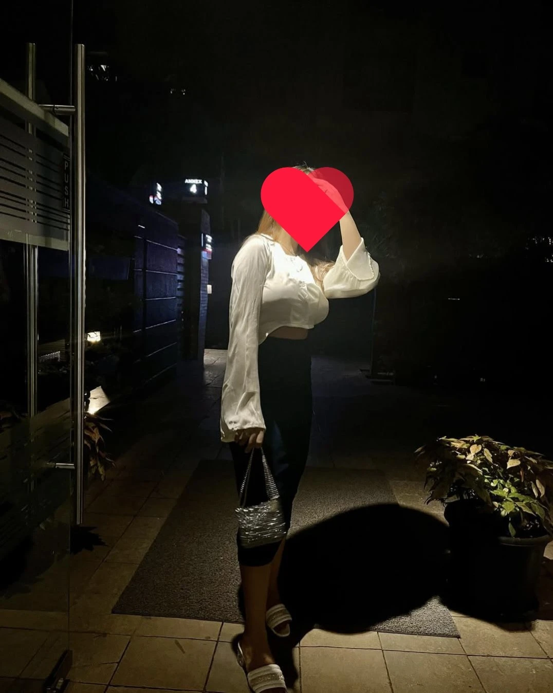Kirti (individual) Real Meet Webcam – Indian escort in Mumbai, Escort, Mumbai