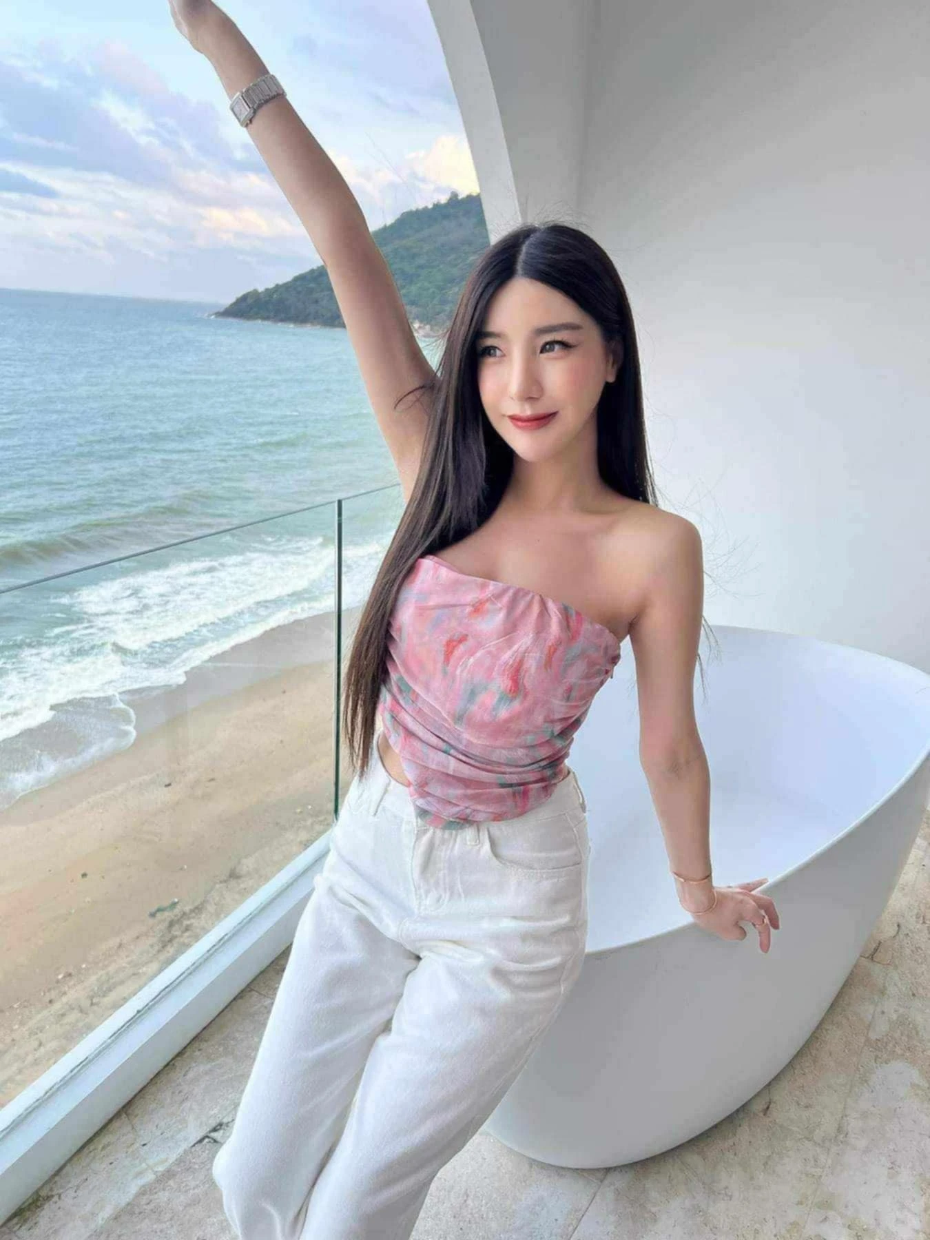 Anny Lee – Vietnamese escort in Seoul — 19 / 25