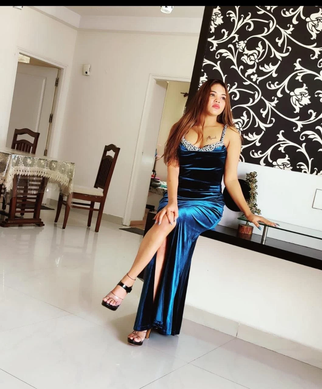 Soniya Sharma Sexy Call Service Book – Indian escort in Hyderabad — 2 / 4